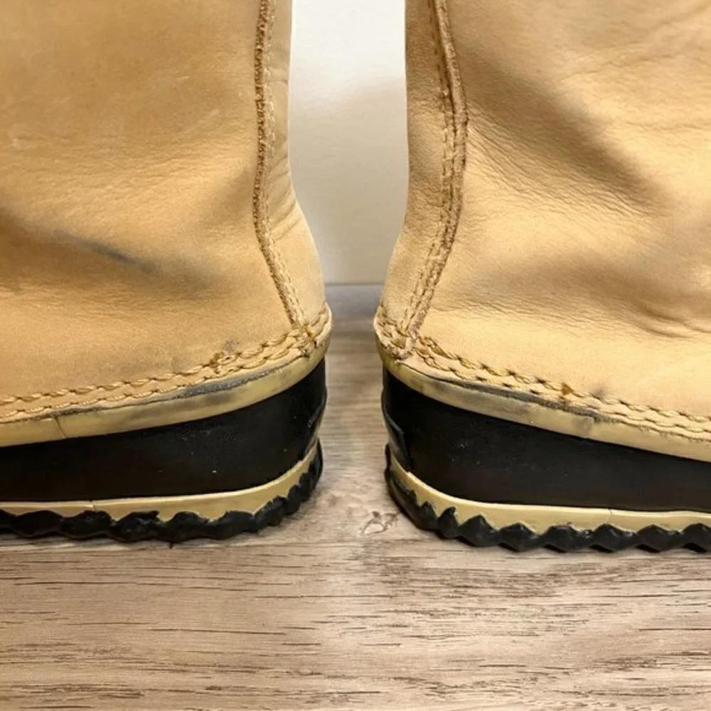 Sorel Women's Caribou Winter Boots Size 5